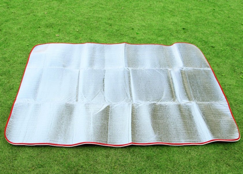 1.5 * 2m single-sided aluminum foil outdoor moisture-proof mat