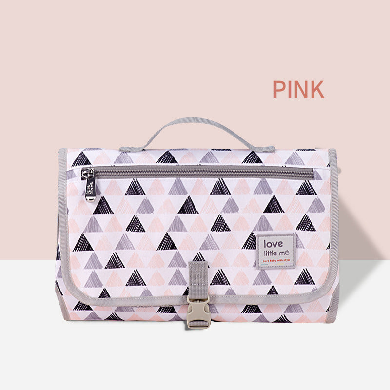 Stay Organized On-the-Go with Our Baby Diapers Go Out Storage Bag